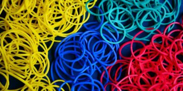 Uszczelnienia gumowe – klucz do niezawodności w przemyśle - Aktualności gumowe uszczelnienia